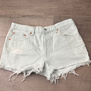 Levi’s Light Wash Distressed Women's DeShorts